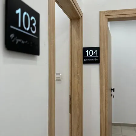 Olympian Altis Hotel 2*