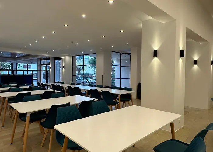 Hotel Olympian Altis 2*